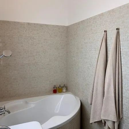 Апартаменты Stylish Flat In Centre *